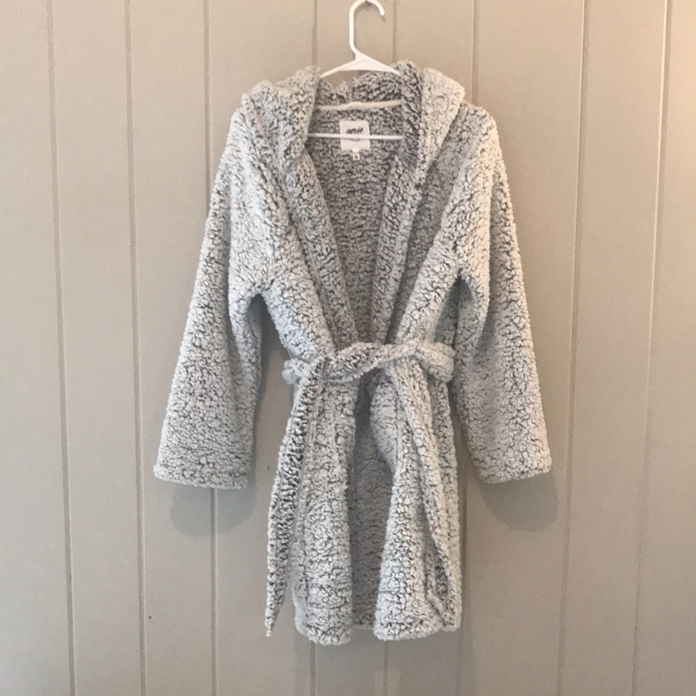 Aerie Sherpa Robe - Picture 4 of 11